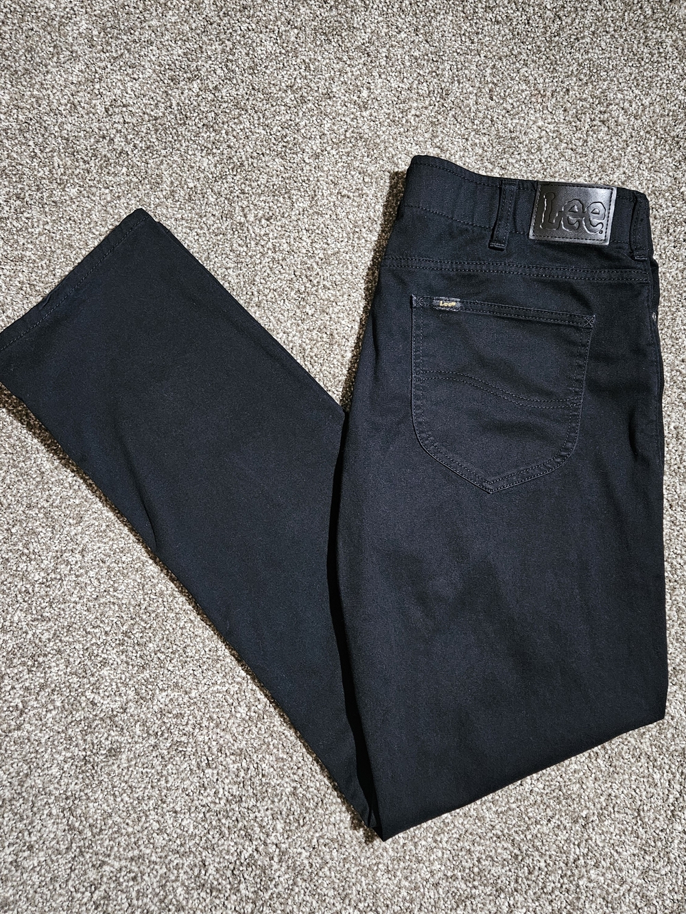 Lee Extreme Motion MVP Mens 36x34 Black Straight Fit Tapered Leg Pants